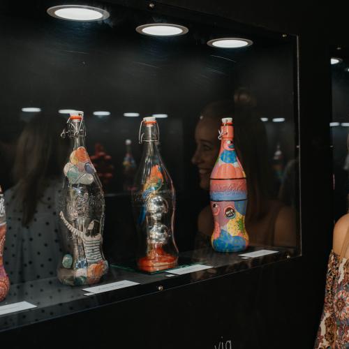 Artist creates Jodie & Soda Coke bottle to support Sa youth