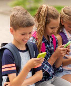 Mobile Phones Are Set To Be Banned In SA Primary Schools From 2021