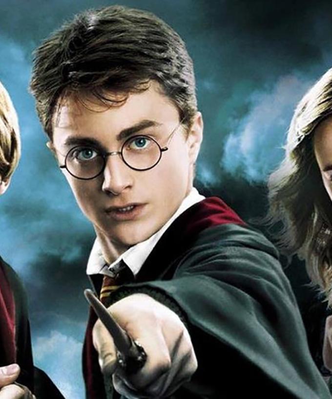 Netflix Just Removed All of 'Harry Potter' So Our Weekend Plans Are