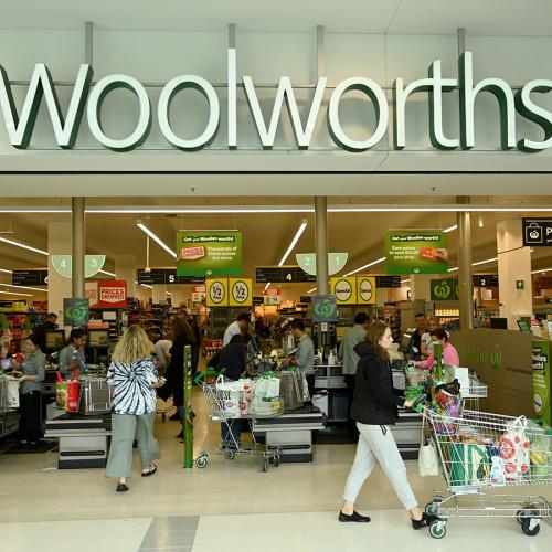 An Odd Sign At A Woolworths Checkout Has Left Shoppers Confused