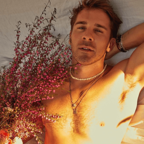 "I Never Actually Labeled Myself": Hugh Sheridan Was Mistakenly Labeled As Non-Binary