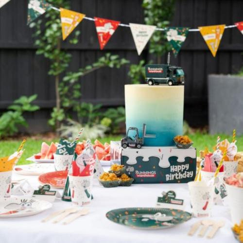 Bunnings Now Have Bunnings-Themed Party Packs & S'cuse Me, I Now Have A Party To Plan