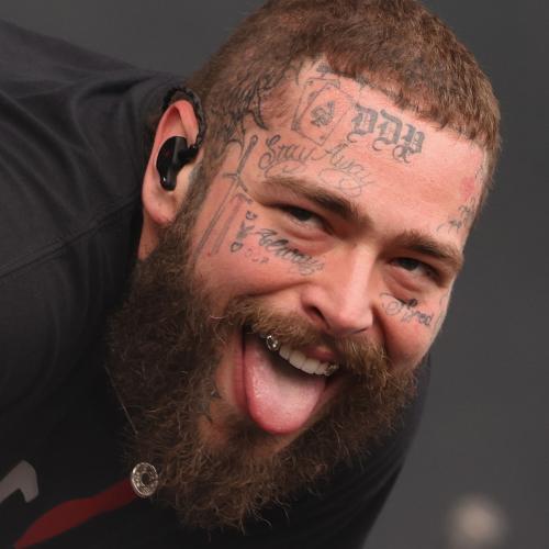 Post Malone Spotted Rocking Up To Aussie Festival In His PJs, And He’s Literally Living Our Dream Life